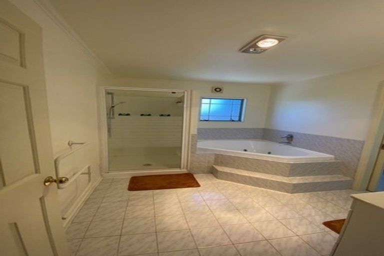 Photo of property in 2/7 Belmont Terrace, Milford, Auckland, 0620