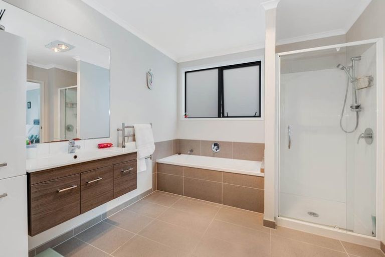 Photo of property in 43 Cape Cod Drive, Gulf Harbour, Whangaparaoa, 0930