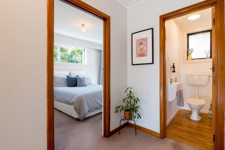 Photo of property in 66 Pioneer Crescent, Helensburgh, Dunedin, 9010