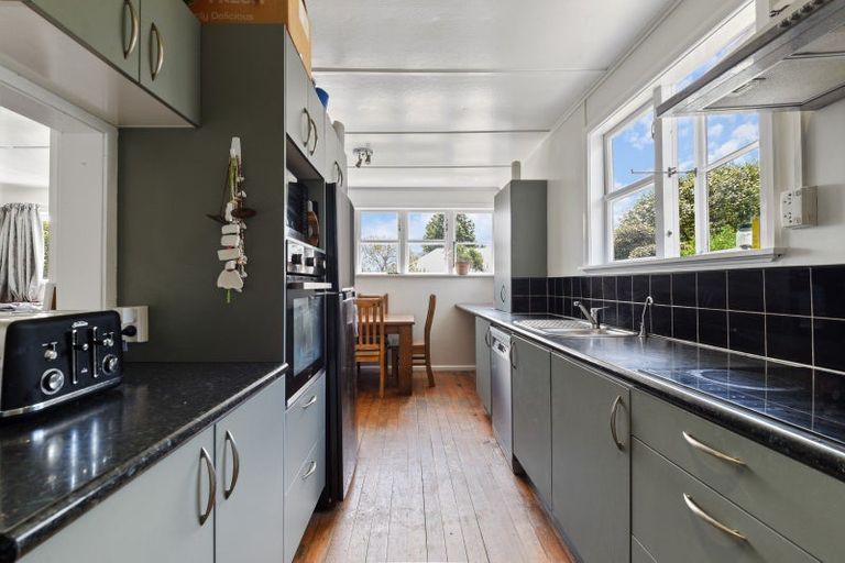 Photo of property in 14 Clinkard Avenue, Glenholme, Rotorua, 3010