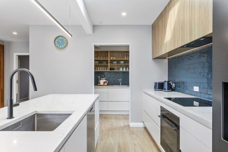 Photo of property in 8 Jays Road, Titirangi, Auckland, 0604