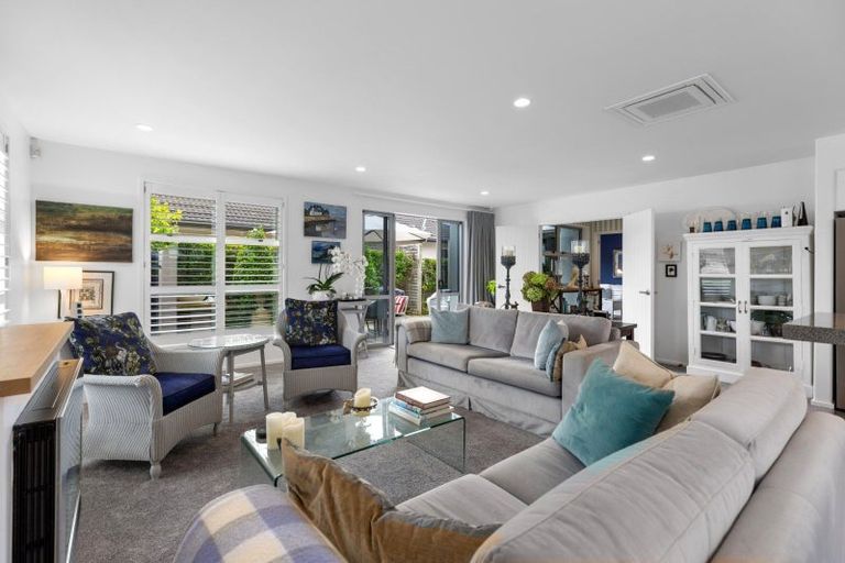 Photo of property in 22 Oceania Sands Way, Papamoa Beach, Papamoa, 3118