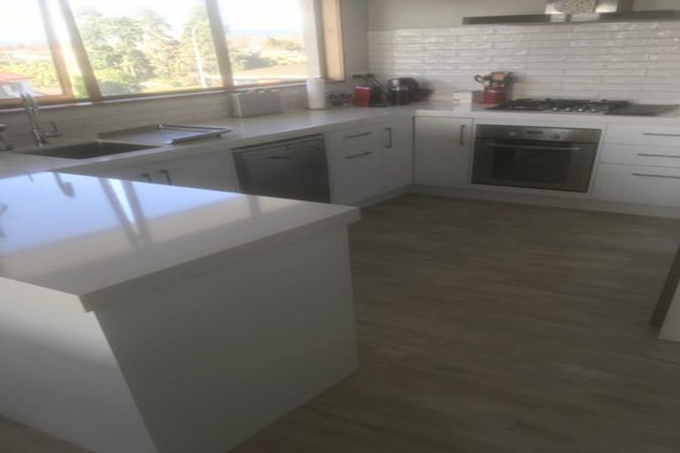 Photo of property in 21b Cooneys Drive, Matua, Tauranga, 3110