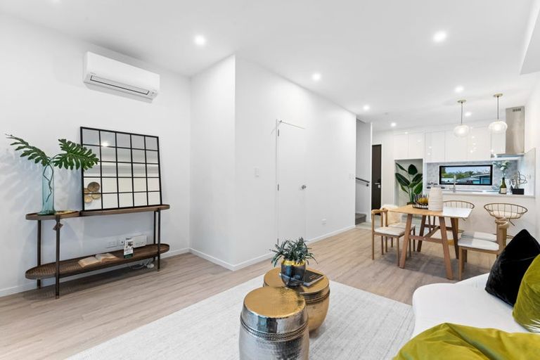 Photo of property in 15c Tabitha Crescent, Henderson, Auckland, 0612