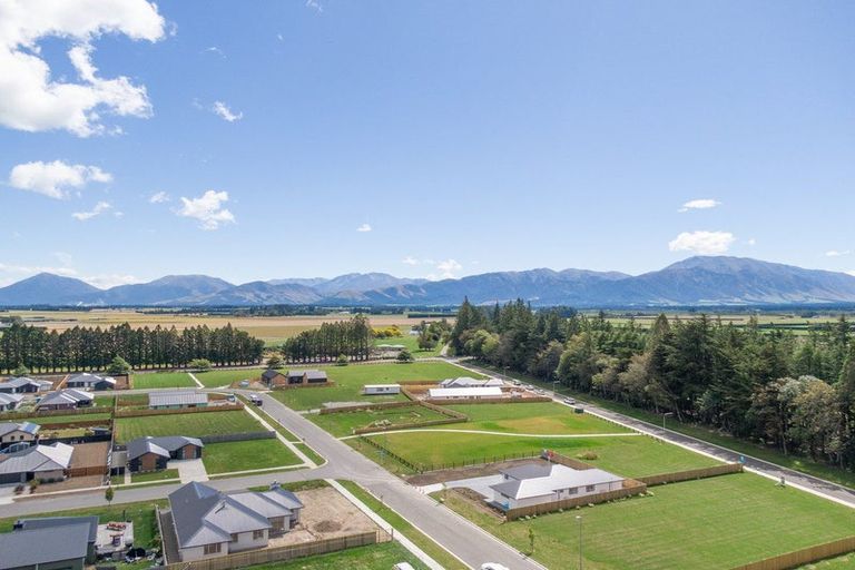Photo of property in 35 Arrowsmith Drive, Methven, 7730