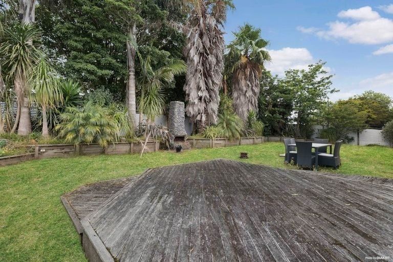 Photo of property in 94 Arimu Road, Papakura, 2110
