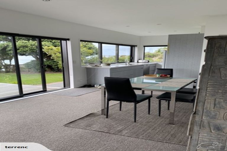 Photo of property in 5 Te Awakura Terrace, Mount Pleasant, Christchurch, 8081