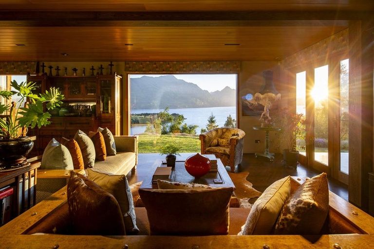 Photo of property in 27 Edinburgh Drive, Queenstown, 9300