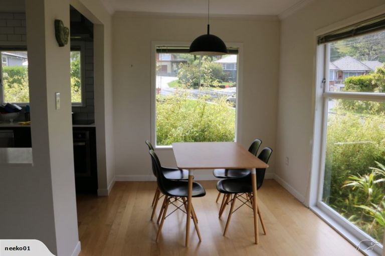 Photo of property in 10 Pikitea Road, Mangere Bridge, Auckland, 2022