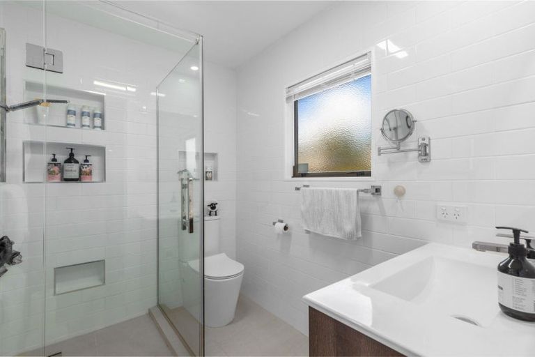 Photo of property in 38 Rowesdale Drive, Ohauiti, Tauranga, 3112