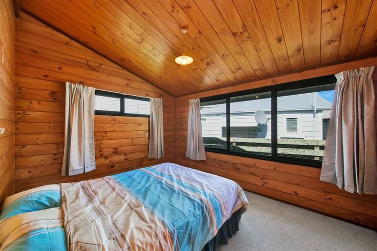 Photo of property in 33 Regent Street, Hawera, 4610