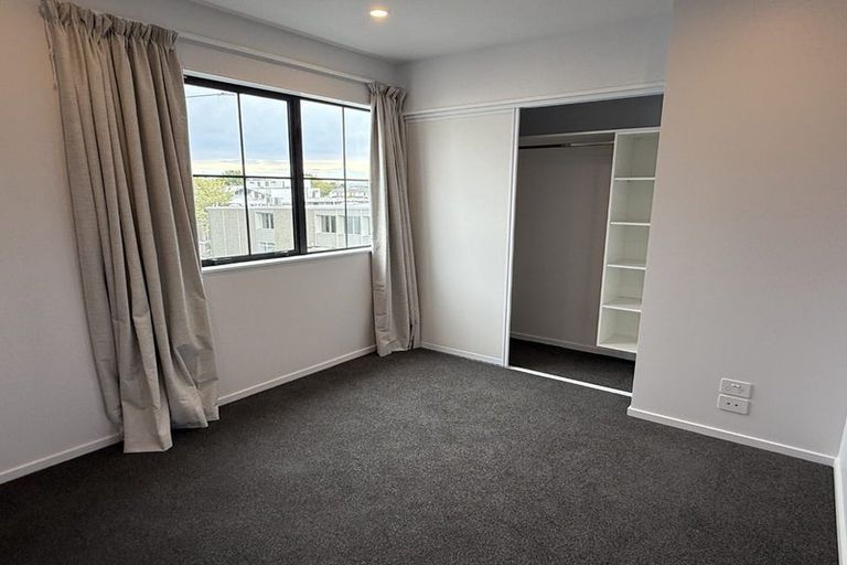 Photo of property in 1/92 Peterborough Street, Christchurch Central, Christchurch, 8013