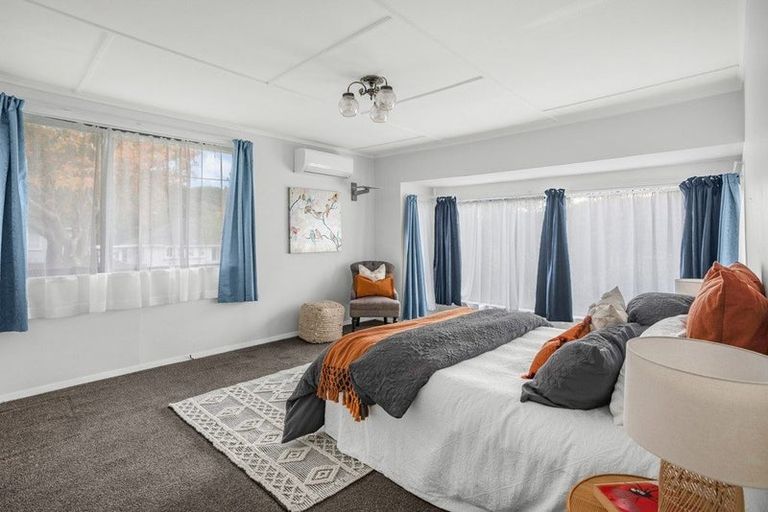 Photo of property in 6 Boyd Grove, Naenae, Lower Hutt, 5011