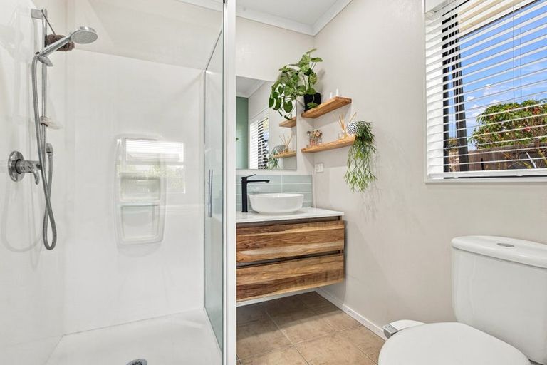 Photo of property in 108 Victory Drive, Wharewaka, Taupo, 3330