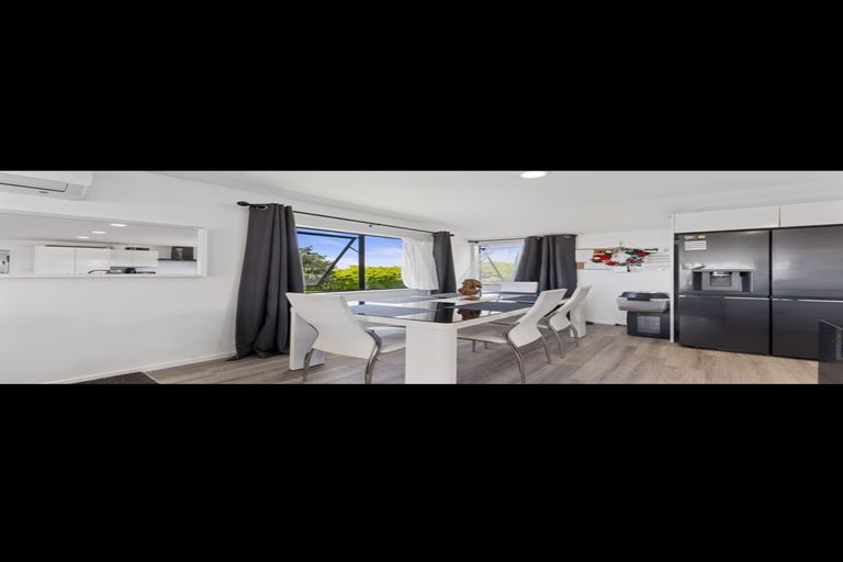 Photo of property in 225 Finlayson Avenue, Clendon Park, Auckland, 2103