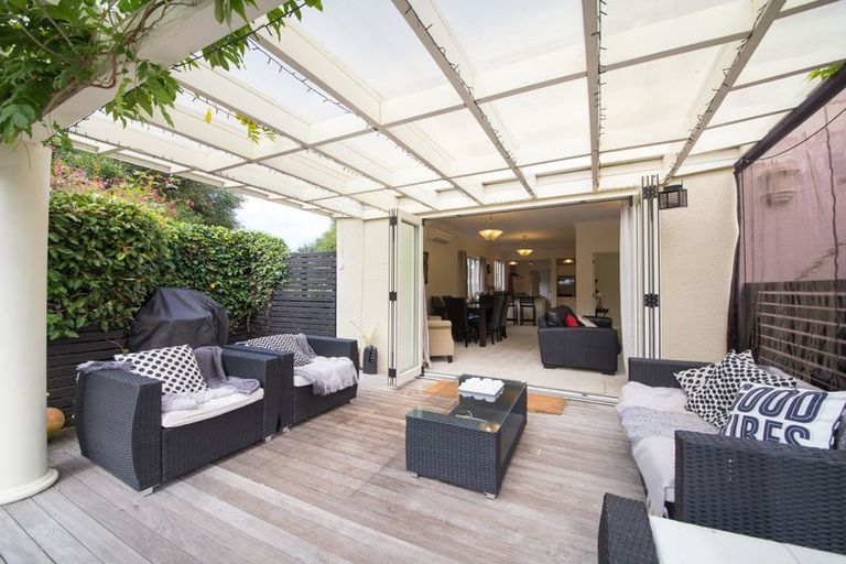 Photo of property in 224 Victoria Avenue, Hokowhitu, Palmerston North, 4410