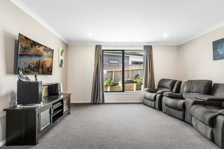Photo of property in 5 Rexford Heights, Pyes Pa, Tauranga, 3112