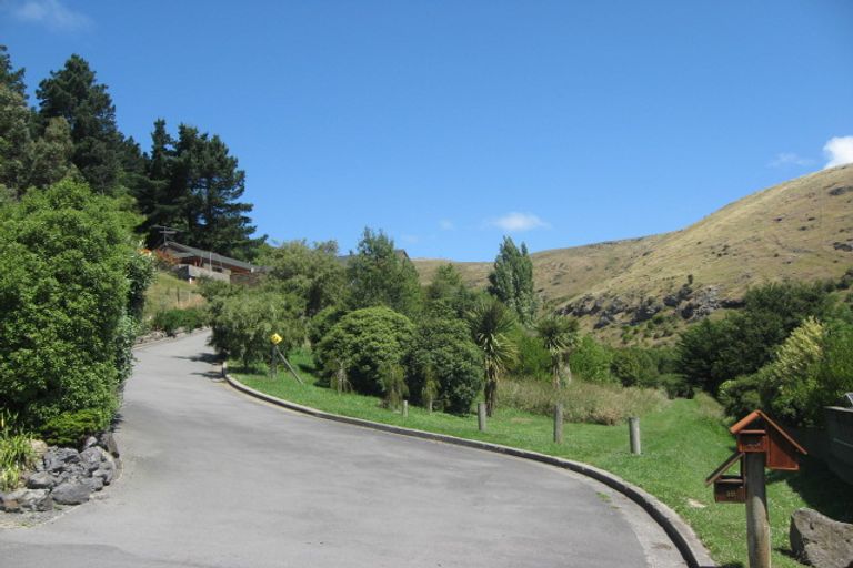 Photo of property in 19 Heybridge Lane, Hillsborough, Christchurch, 8022