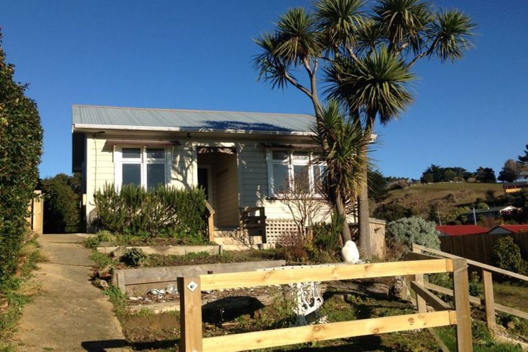 Photo of property in 8 Harington Point Road, Portobello, Dunedin, 9014