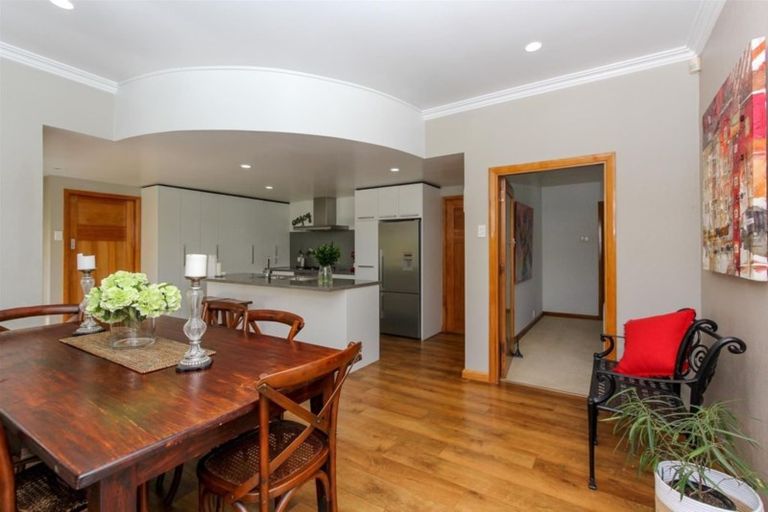 Photo of property in 29 Rogan Street, New Plymouth, 4310