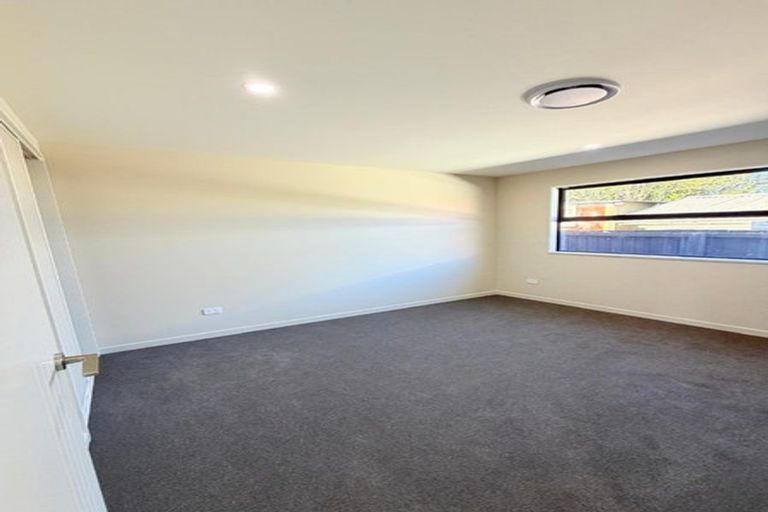 Photo of property in 14a Sledmere Street, Burnside, Christchurch, 8053