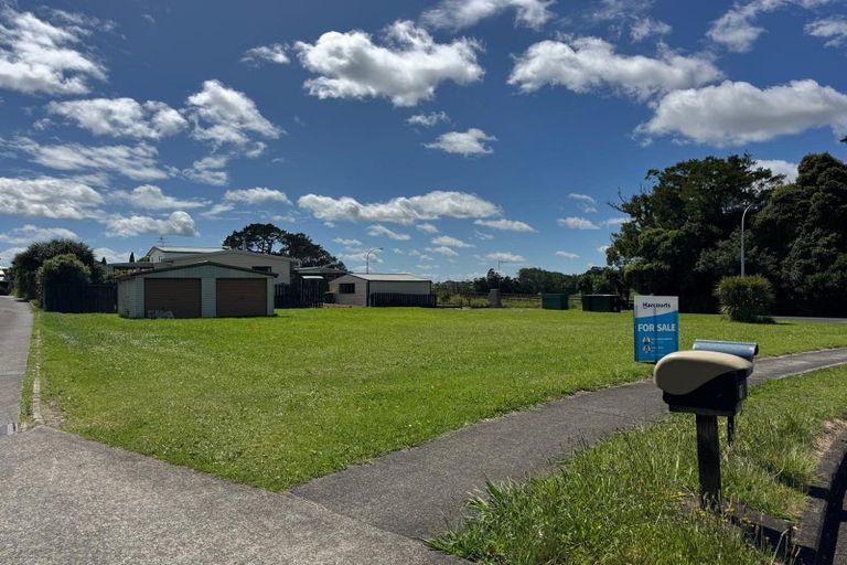 Photo of property in 21 Seaway Road, Clarks Beach, 2122