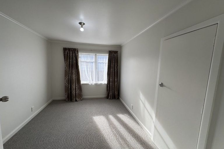 Photo of property in 6 Oxford Street, Taradale, Napier, 4112