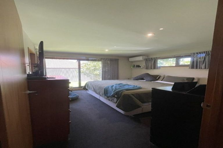 Photo of property in 237a Wainoni Road, Avondale, Christchurch, 8061