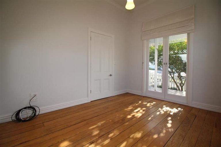 Photo of property in 19 Anglesea Street, Freemans Bay, Auckland, 1011