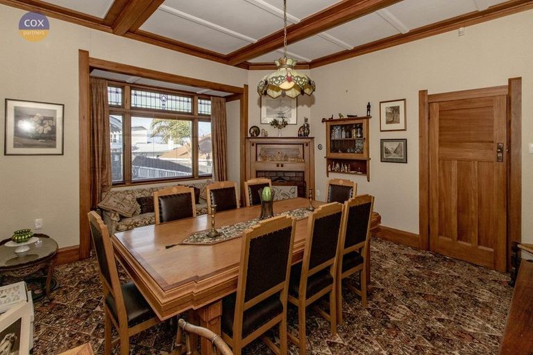 Photo of property in 2 Gladstone Road, Bluff Hill, Napier, 4110