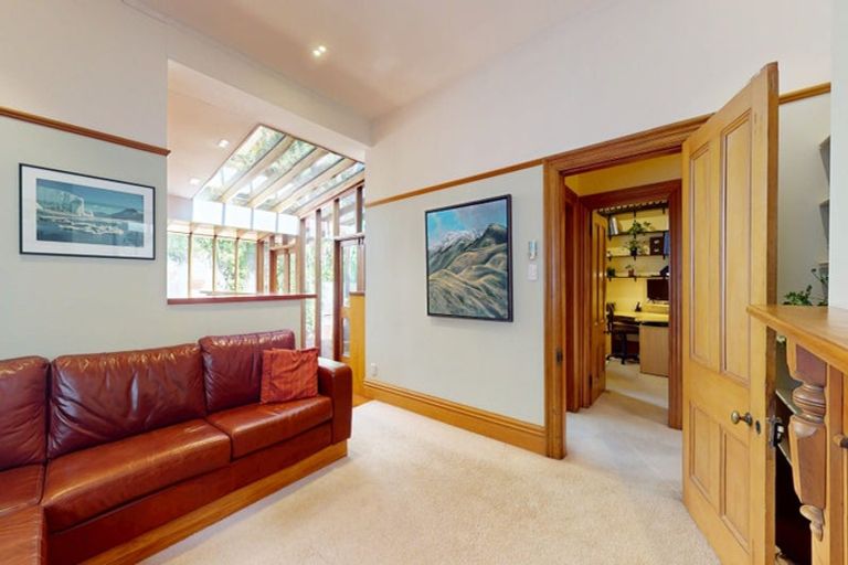 Photo of property in 157 Upland Road, Kelburn, Wellington, 6012