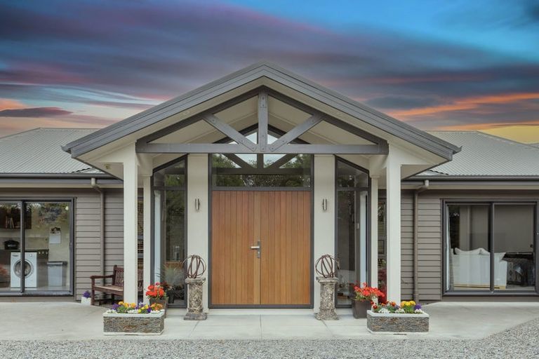 Photo of property in 19 Jg Wilson Drive, Waipukurau, 4281