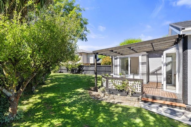 Photo of property in 40 Strickland Street, Sydenham, Christchurch, 8023