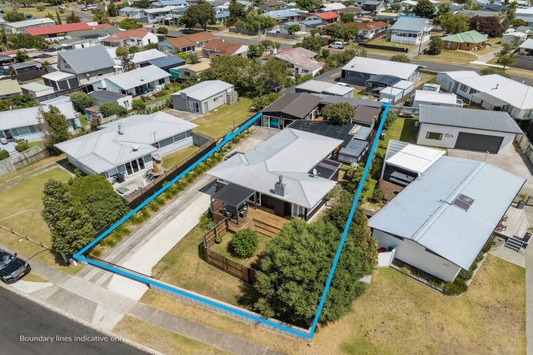 Photo of property in 229 Chartwell Avenue, Whangamata, 3620