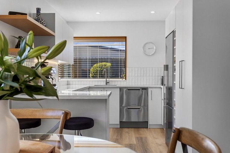 Photo of property in 1/10 Blair Avenue, Papanui, Christchurch, 8053