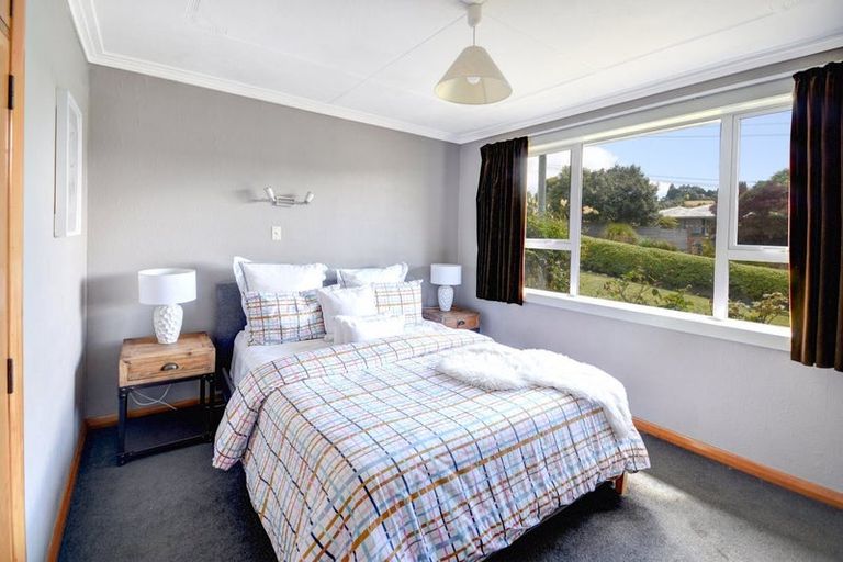 Photo of property in 227 Brockville Road, Brockville, Dunedin, 9011