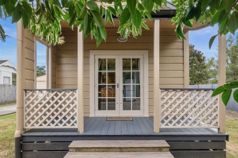 Photo of property in 137 Tiro Tiro Road, Levin, 5510