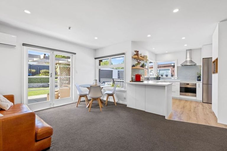 Photo of property in 30 Wimborne Crescent, Aranui, Christchurch, 8061