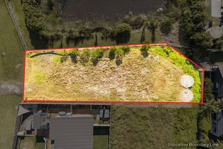 Photo of property in 68 Weka Street, Mangawhai, 0505