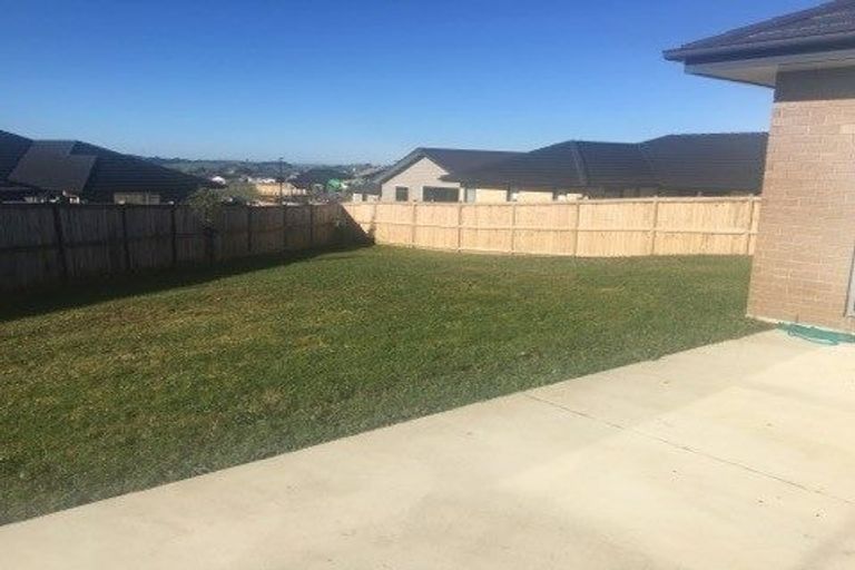 Photo of property in 4 Balmore Crescent, Pokeno, 2402