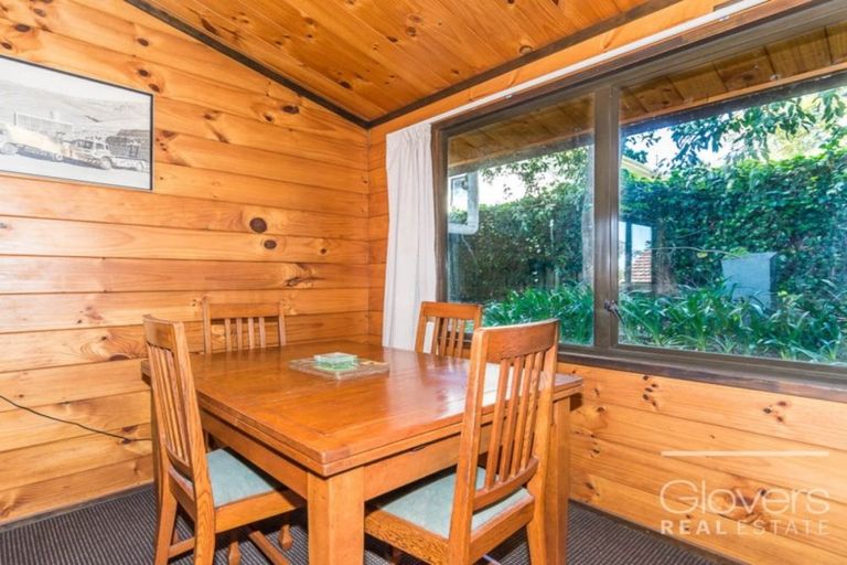 Photo of property in 1/2 Malam Street, Glen Eden, Auckland, 0602