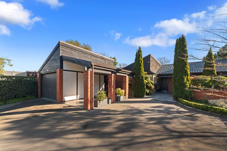 Photo of property in 2/62 Murray Place, St Albans, Christchurch, 8014