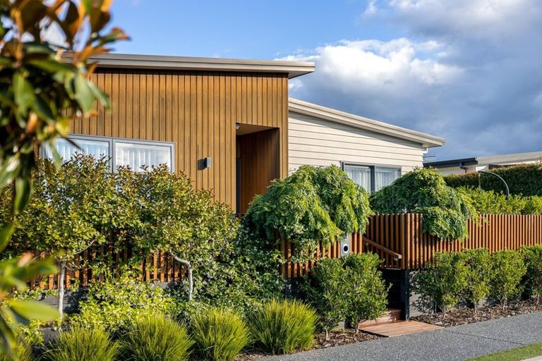 Photo of property in 11 Hugo Way, Papamoa Beach, Papamoa, 3118