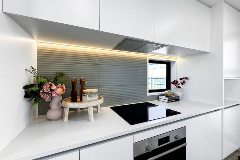 Photo of property in 4/5 Clarence Street South, Addington, Christchurch, 8024