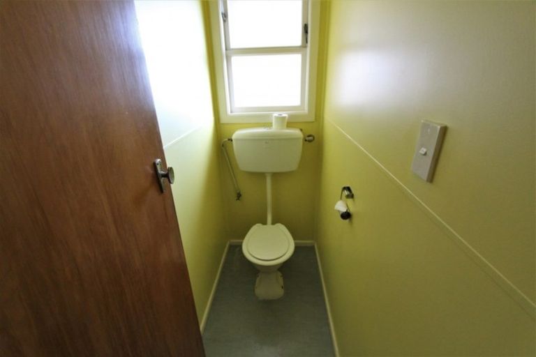 Photo of property in 32 Pohutukawa Drive, Tokoroa, 3420