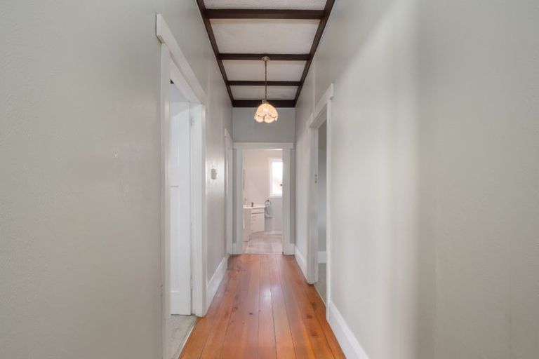 Photo of property in 19 Williams Street, Cambridge, 3434