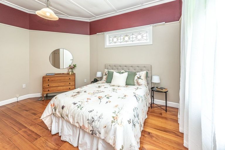 Photo of property in 12 Tregarth Street, Saint Johns Hill, Whanganui, 4501