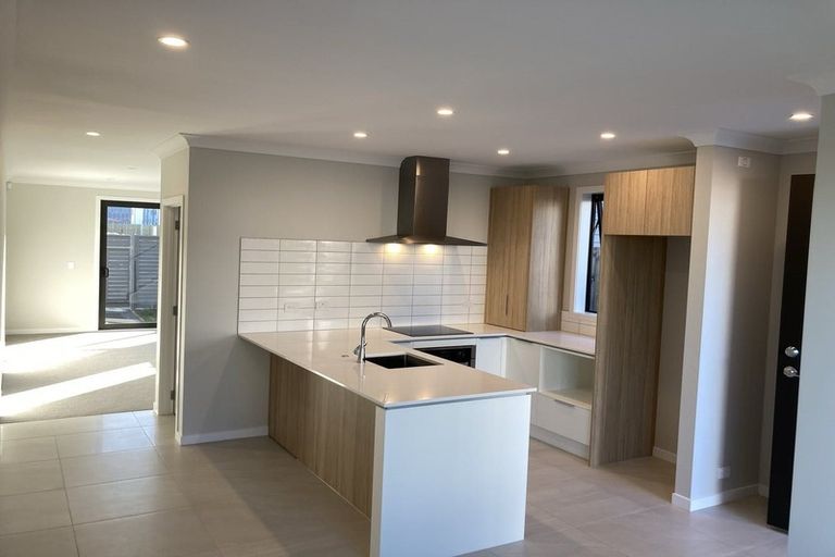 Photo of property in 43 Harewood Street, Whenuapai, Auckland, 0618