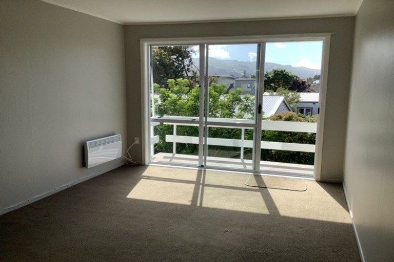 Photo of property in 1/10 Trevethick Grove, Woburn, Lower Hutt, 5010