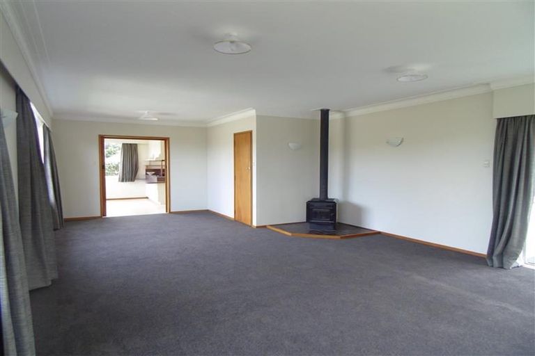 Photo of property in 9 Valkyria Place, Beach Haven, Auckland, 0626